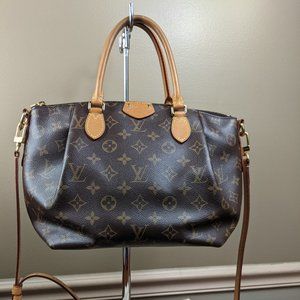 Auth louis vuitton  Monogram Turenne PM cross body shoulder hand bag